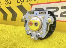 Подушка безопасности водителя LEXUS CT200H 2011 4513076020C0 ZWA10 2ZRFXE, передняя