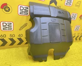Пластиковая крышка на двс Land Rover