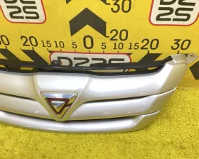 Решетка радиатора TOYOTA