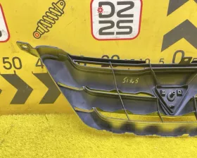 Решетка радиатора TOYOTA