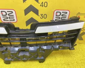 Решетка радиатора TOYOTA