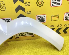 Накладка на крыло TOYOTA