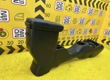 Бардачок между сиденьями TOYOTA AQUA 2015 5891152211C0 NHP10 1NZFXE, передний