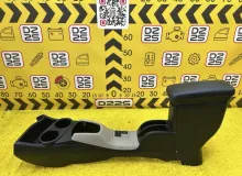 Бардачок между сиденьями TOYOTA AQUA 2012 5891152210C0 NHP10 1NZFXE, передний