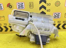 Печка салона LEXUS CT200H 2011 8705075010 ZWA10 2ZRFXE, передняя