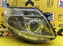 Фара TOYOTA ESQUIRE 2015 8113028F71 ZRR85G 3ZRFAE, передняя правая