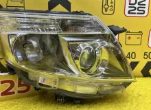 Фара TOYOTA ESQUIRE 2015 8113028F71 ZRR85G 3ZRFAE, передняя правая