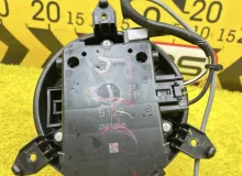 Мотор печки TOYOTA VOXY 2014 8710328120 ZWR80G 2ZRFXE, передний