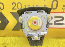 Подушка безопасности водителя TOYOTA ESQUIRE 2015 4513028601C0 ZRR85G 3ZRFAE, передняя