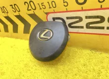 Подушка безопасности водителя LEXUS CT200H 2011 4513076020 ZWA10 2ZRFXE, передняя
