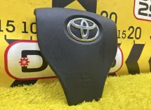Подушка безопасности водителя TOYOTA NOAH 2014 4513028601C0 ZWR80G 2ZRFXE, передняя