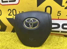 Подушка безопасности водителя TOYOTA COROLLA FIELDER С ЗАРЯДОМ|2015 4513012D70C0 NKE165G 1NZFXE, передняя