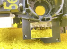 Шлейф-лента руля TOYOTA NOAH 2014 8430733090 ZWR80G 2ZRFXE, передняя