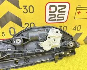 Доводчик двери TOYOTA