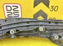 Доводчик двери TOYOTA ESQUIRE 2014 8500628173 ZWR80G 2ZRFXE, задний левый Доводчик двери TOYOTA ESQUIRE 2014 8500628173 ZWR80G 2ZRFXE, задний левый