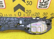 Доводчик двери TOYOTA NOAH 2014 8500528072 ZWR80G 2ZRFXE, задний правый Доводчик двери TOYOTA NOAH 2014 8500528072 ZWR80G 2ZRFXE, задний правый