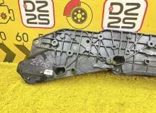 Доводчик двери TOYOTA ESQUIRE 2014 8500528071 ZWR80G 2ZRFXE, задний правый