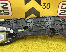Доводчик двери TOYOTA