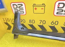 Накладка на порог TOYOTA ESQUIRE 2014 7585028050 ZWR80G 2ZRFXE, передняя правая