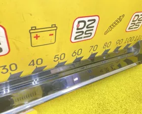 Накладка на порог TOYOTA