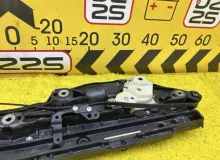 Доводчик двери TOYOTA VOXY 2014 8500528071 ZWR80G 2ZRFXE, задний правый