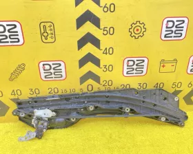 Доводчик двери Toyota
