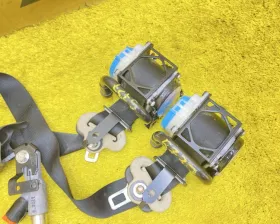 Ремень безопасности ПАРА ПЕРЕД MAZDA