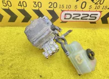 Главный тормозной цилиндр TOYOTA COROLLA FIELDER 2015 4705012220 NKE165G 1NZFXE, передний