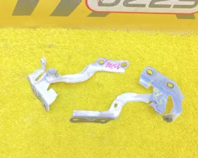 Петля капота TOYOTA