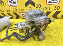 Главный тормозной цилиндр TOYOTA VOXY 2014 4705028010 ZWR80G 2ZRFXE, передний