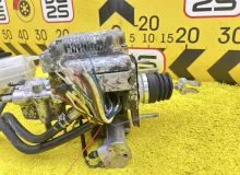Главный тормозной цилиндр TOYOTA VOXY 2014 4705028010 ZWR80G 2ZRFXE, передний