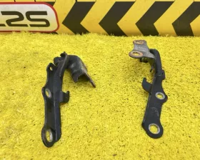 Петля капота TOYOTA