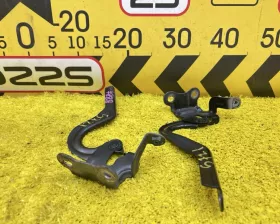 Петля капота TOYOTA
