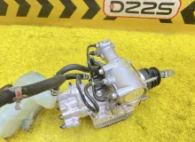 Главный тормозной цилиндр TOYOTA AQUA 2015 4705052320 NHP10 1NZFXE, передний