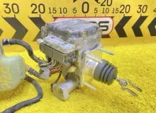 Главный тормозной цилиндр TOYOTA AQUA 2012 4705052030 NHP10 1NZFXE, передний