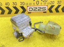 Главный тормозной цилиндр TOYOTA AQUA 2012 4705052030 NHP10 1NZFXE, передний