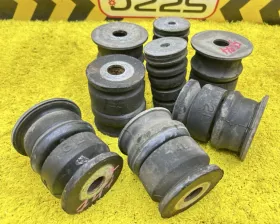 Подушка кузова TOYOTA