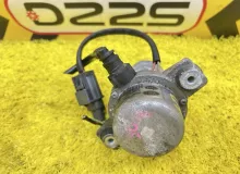 Вакуумный насос Land Rover RANGE ROVER 2005 SQJ500081 L322 428PS, передний Вакуумный насос Land Rover RANGE ROVER 2005 SQJ500081 L322 428PS, передний