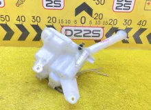 Бачок стеклоомывателя TOYOTA SIENTA 2015 8531552420 NHP170G 1NZFXE, передний