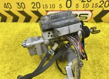 Главный тормозной цилиндр LEXUS CT200H 2013 4705076030 ZWA10 2ZRFXE, передний