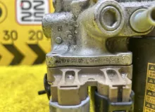Блок abs LEXUS CT200H 2011 4707012020 ZWA10 2ZRFXE, передний