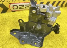 Блок abs LEXUS CT200H 2011 4707012020 ZWA10 2ZRFXE, передний
