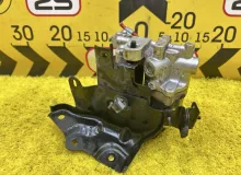 Блок abs LEXUS CT200H 2011 4707012020 ZWA10 2ZRFXE, передний