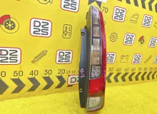 Стоп-сигнал TOYOTA ESQUIRE 2014 8155128550 ZWR80G 2ZRFXE, задний правый