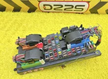 Блок предохранителей Land Rover RANGE ROVER SPORT 2012 CH2214F041BC L320 508PN, передний