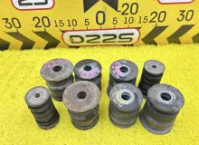 Подушка кузова TOYOTA LAND CRUISER PRADO 2002 5220135100 VZJ120W 5VZFE, передняя