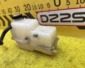 Бачок расширительный Toyota