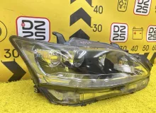 Фара LEXUS CT200H 2011 8114576100 ZWA10 2ZRFXE, передняя правая