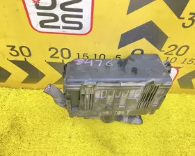 Блок предохранителей TOYOTA