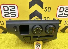 Блок управления климат-контролем TOYOTA HIACE 2006 5541326090 KDH205V 2KDFTV, передний